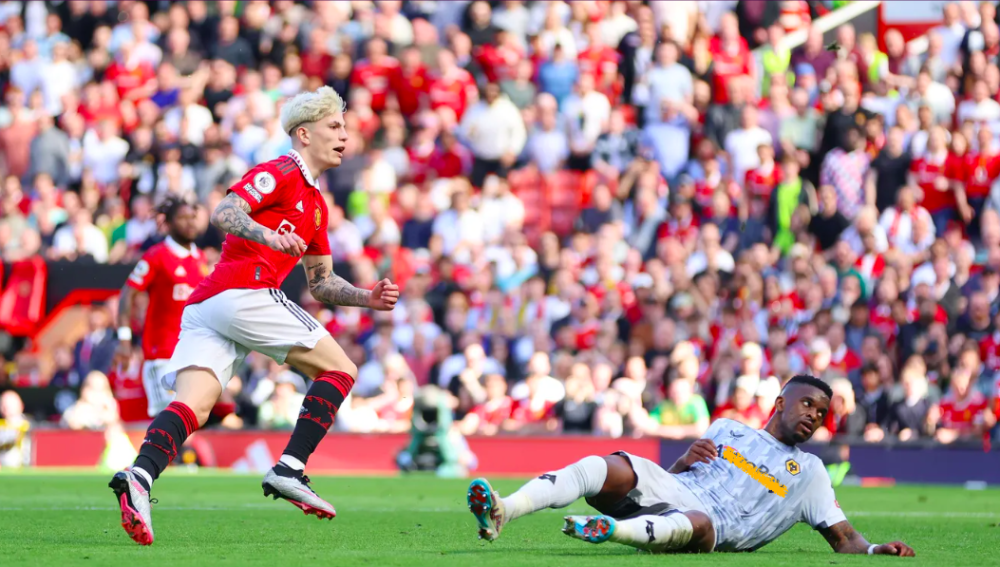  纽卡斯尔联高空轰炸,头球接力攻破切尔西城池